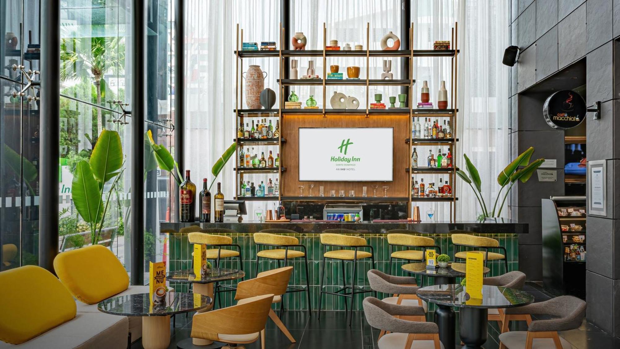 圣多明各假日套房酒店 聖多明哥 外观 照片 Holiday Inn Bangkok Sukhumvit