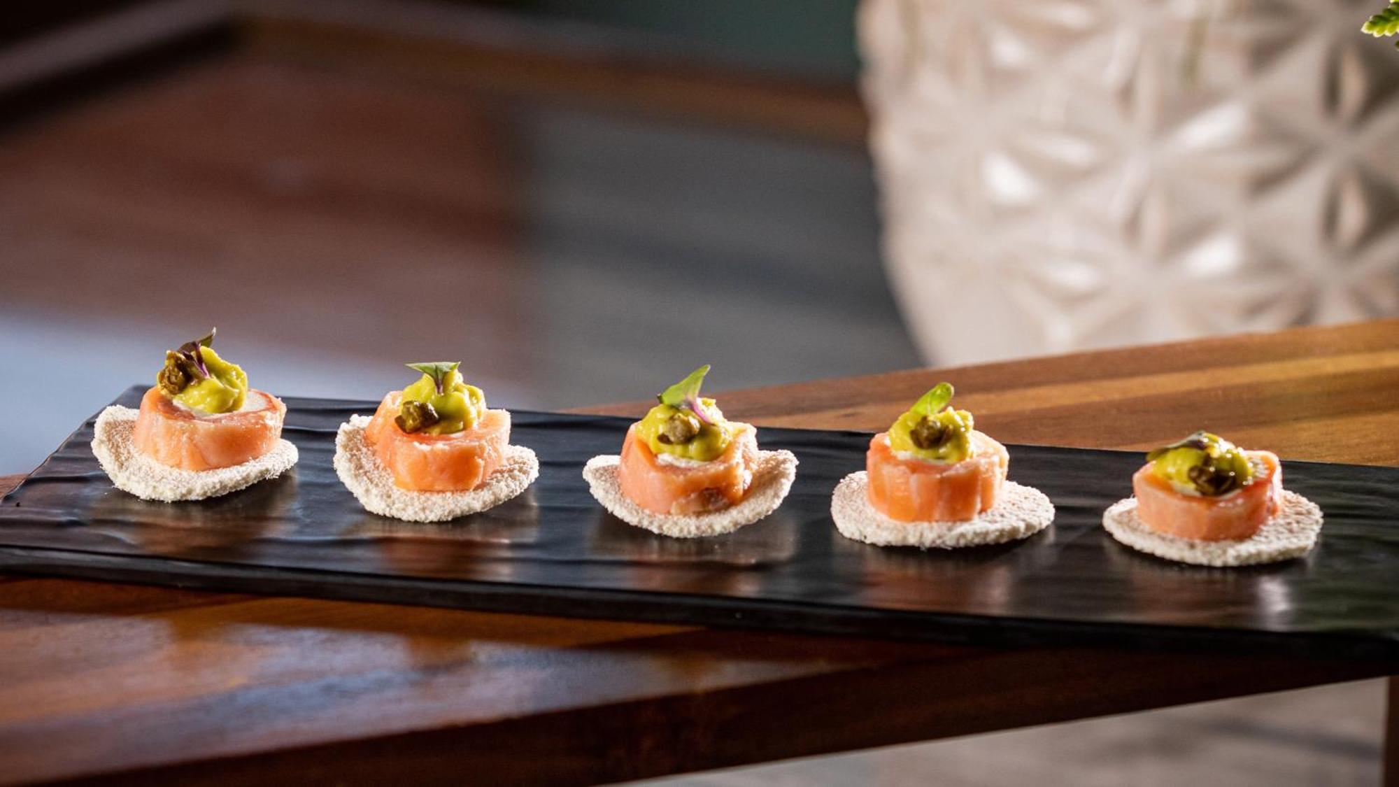 圣多明各假日套房酒店 聖多明哥 外观 照片 Salmon tartar